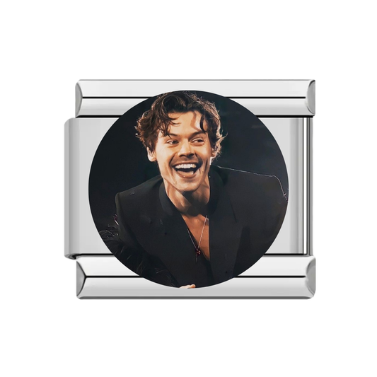 Harry Styles circular