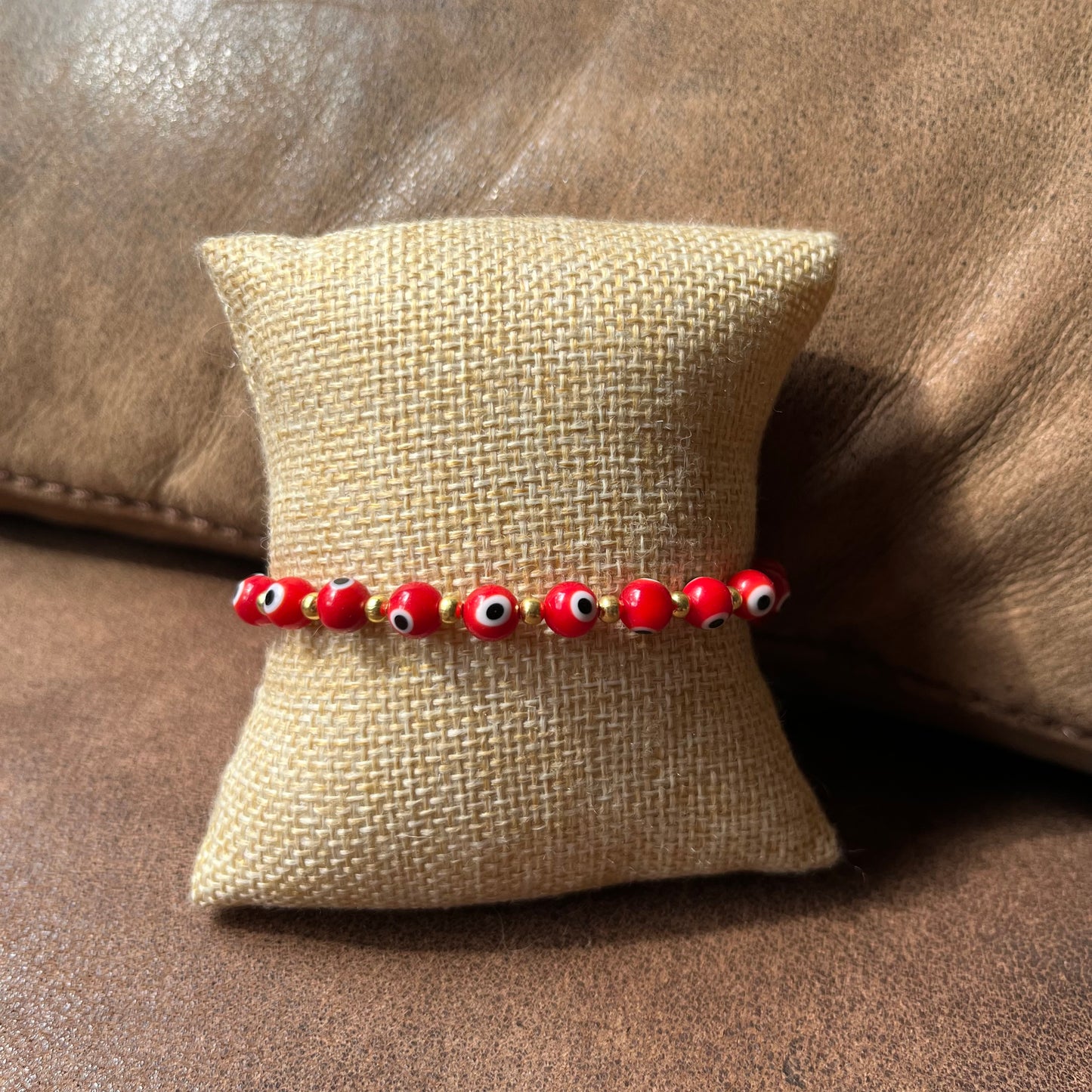 Pulsera ojito sencilla