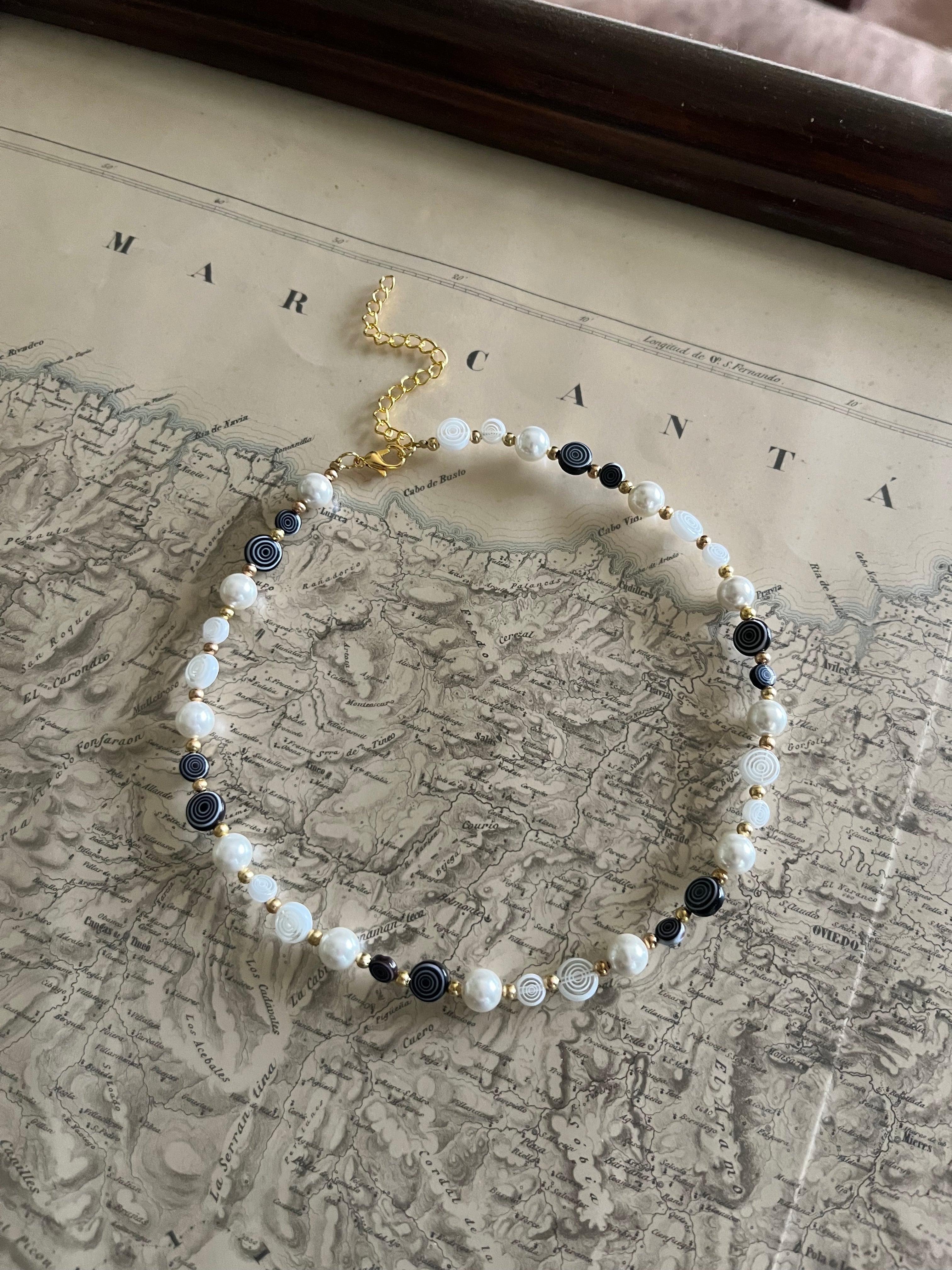 Collar Candy