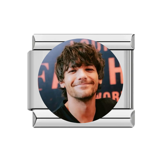 Louis Tomlinson circular