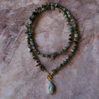Collar Petra