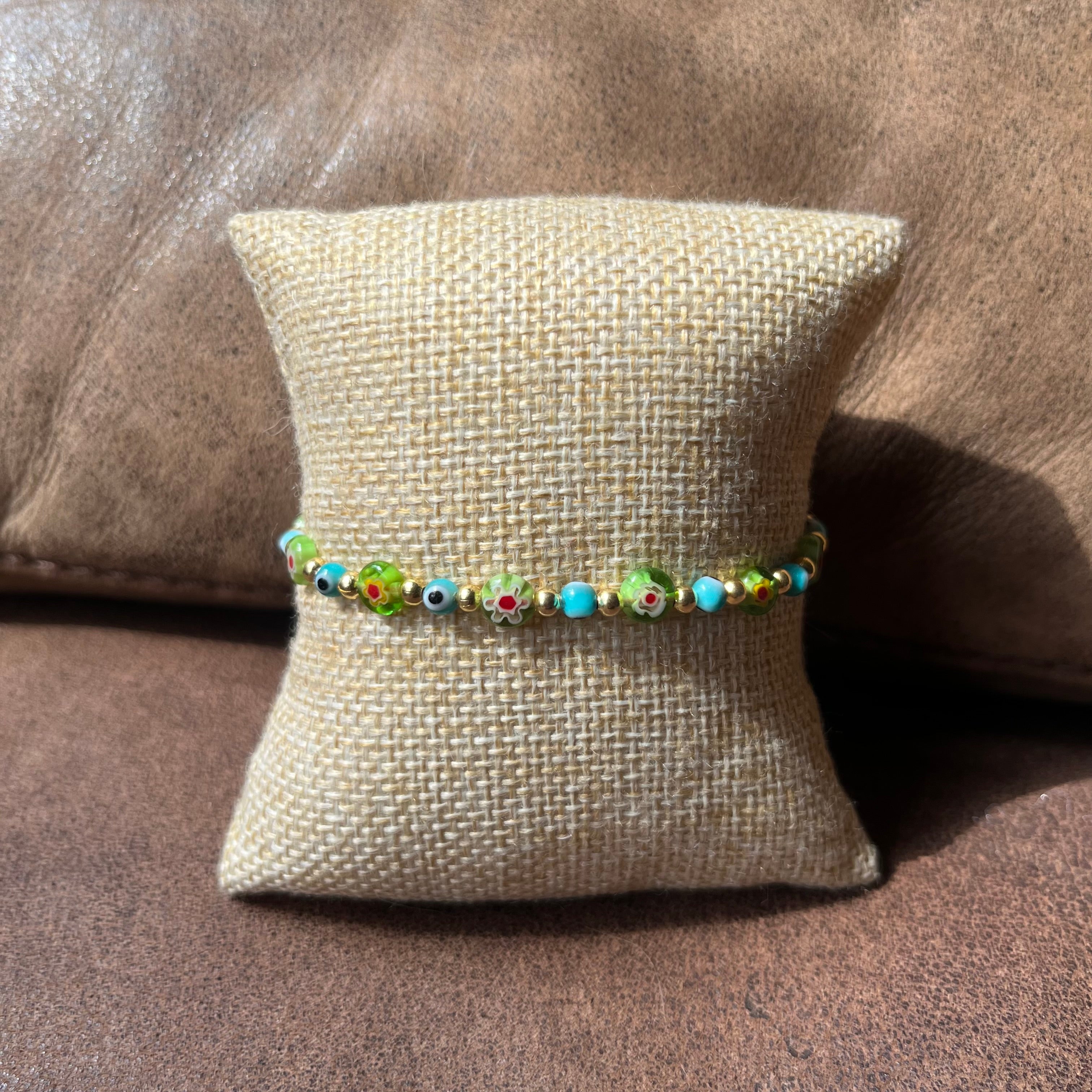 Pulsera de ojito con múranos