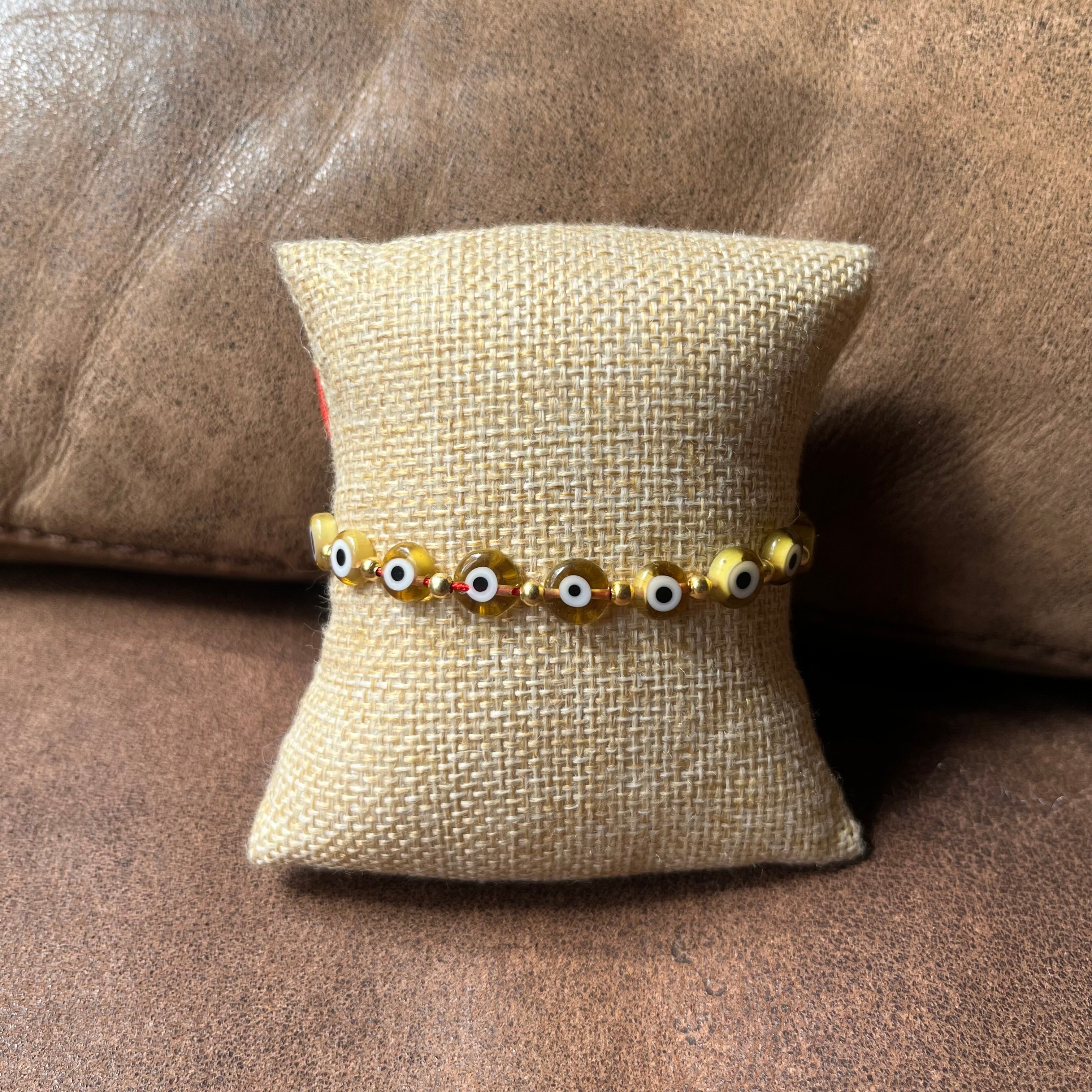 Pulsera de ojito plano