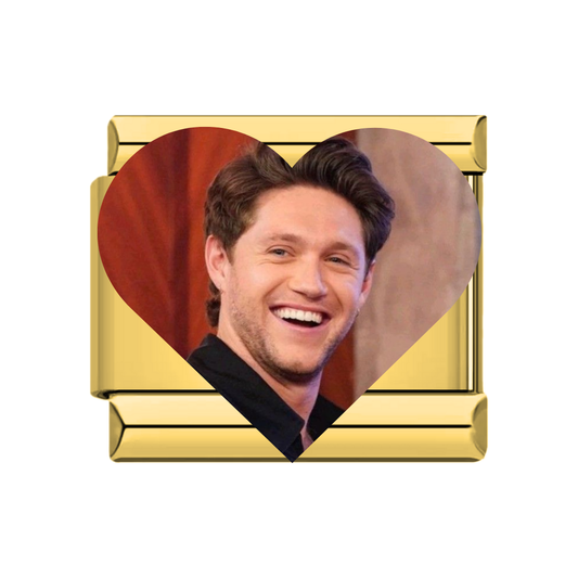 Niall Horan dorado