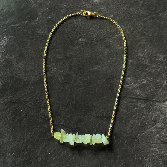 Choker con piedra de jade natural