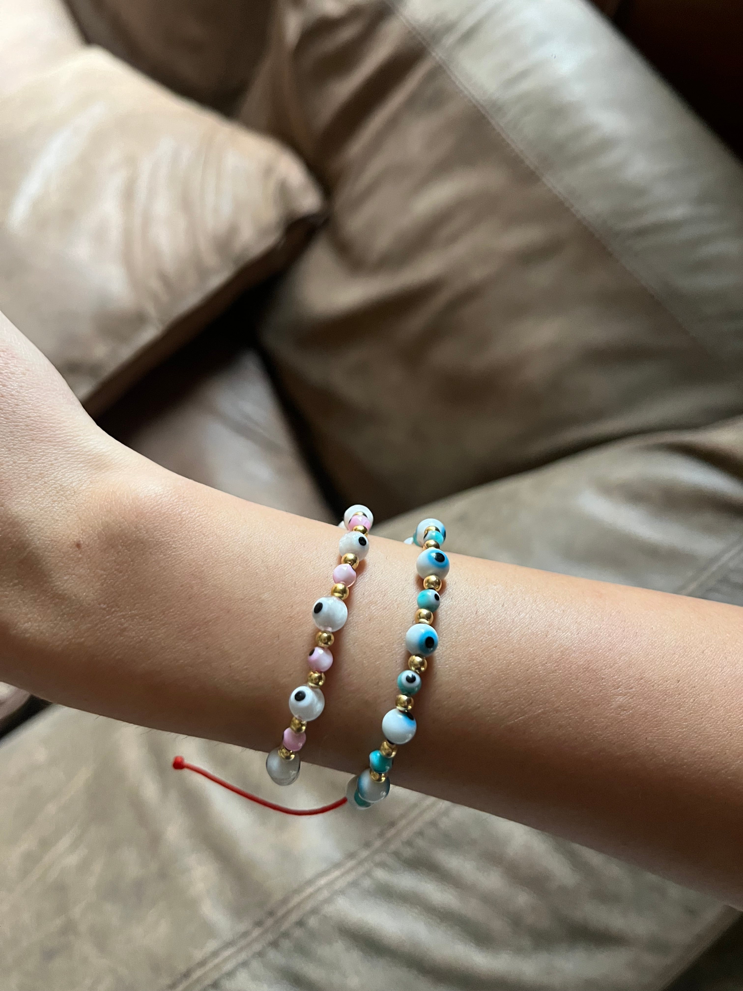 Pulsera ojo de dos tamaños